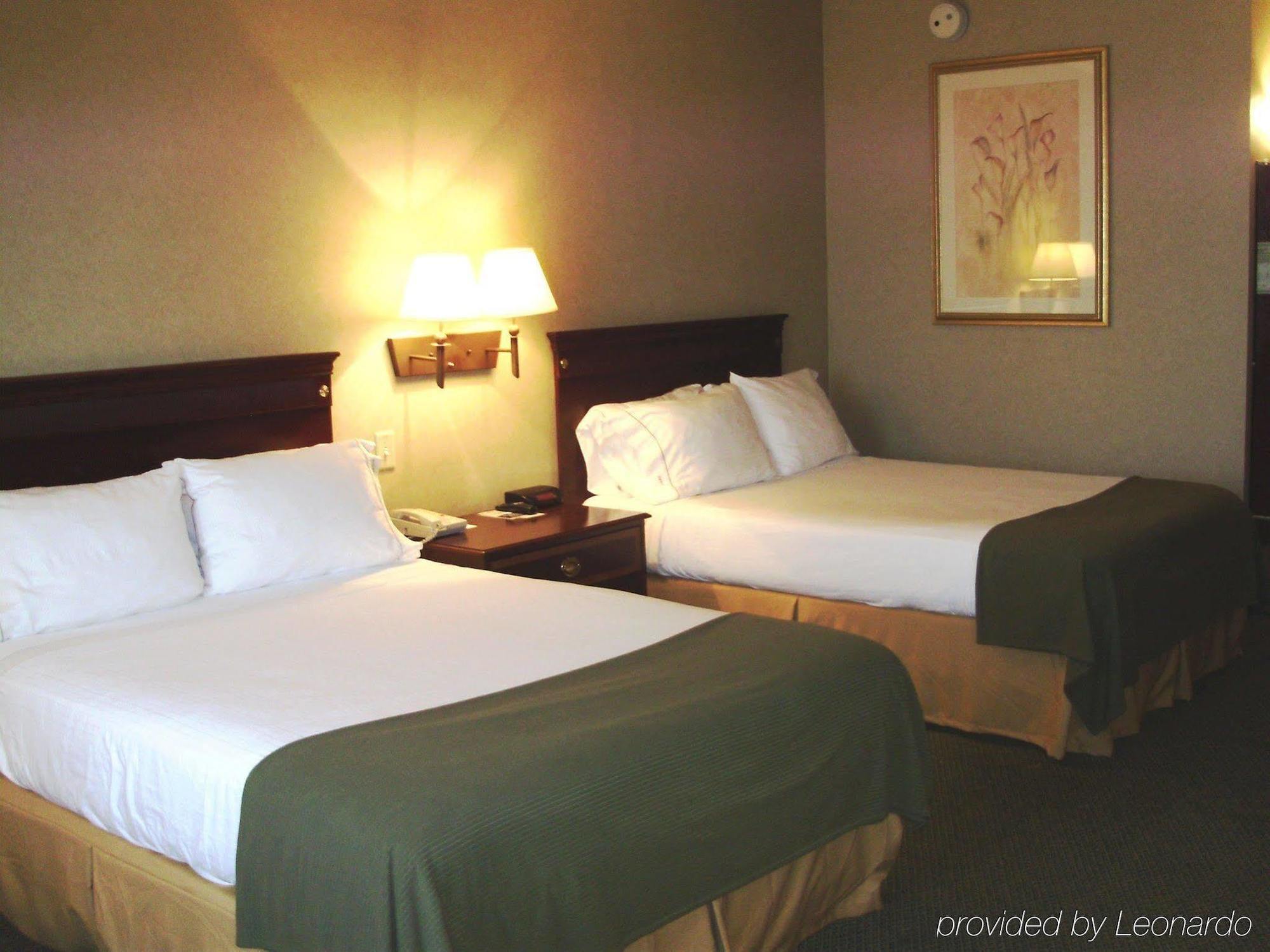 فندق غاهانافي  فندق وأجنحة هوليداي إن إكسبريس مطار كولومبوس الغرفة الصورة